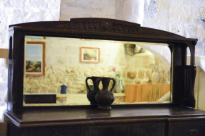 Mill House, Gharb
